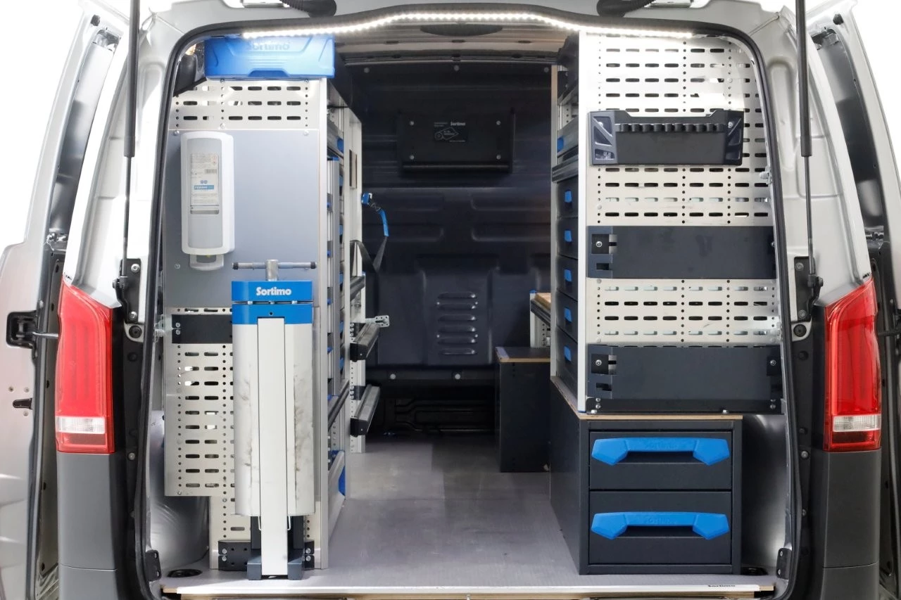 Mercedes-Benz Vito 2022 - 114 CDI 136pk Compact 9G Automaat 2x Schuifdeur/LED/Camera/Inrichting 11-2022 imagem 5
