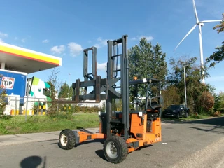 Moffet M4 2011 - 25.4 na prodej