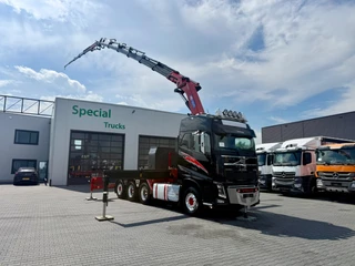Volvo FH 2019 - 16.750 FH 8x4*4 / Retarder + HMF 5020-K6 + Flyjib FJ1000-K5 / 189.375 km afbeelding 2 miniatuur