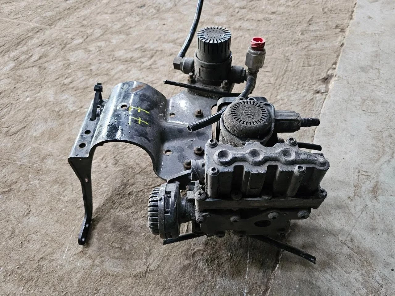 Knorr-Bremse Ebs klep Bild 3
