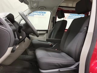 Volkswagen Transporter 2017 - Kombi 2.0TDI L2/H2 8-Personenbus Automaat Euro 6! image 5