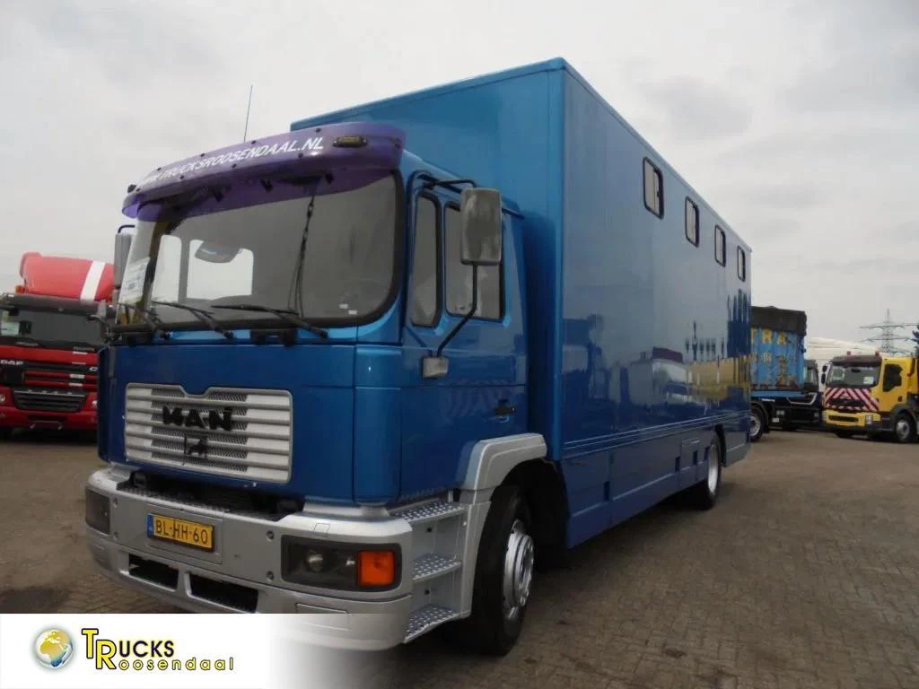MAN 12 2001 afbeelding 1