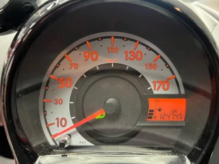 Toyota Aygo 2012 - 1.0-12V Dynamic Navigator - 1e Eigenaar - NAP - NAV - Airco. bild 13