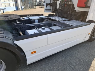 Volvo FM5-460 2022 - / VEB+ / DOUBLE TANK / TUV: 20-01-2027 / NAVI / LWDS / FRIDGE / FULL-SPOILER / AUTOMATIC / EURO-6 / 2022 obrazek 10