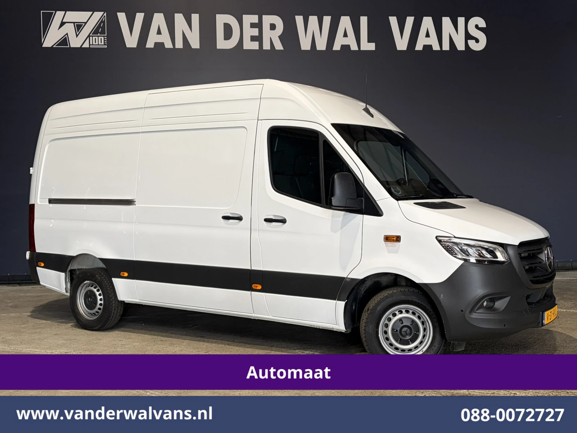 Mercedes-Benz Sprinter 2024 - 317 CDI 170pk 9G-Tronic Automaat L2H2 Euro6 Airco | Camera | Navigatie | LED | Cruisecontrol | Stoelverwarming afbeelding 1