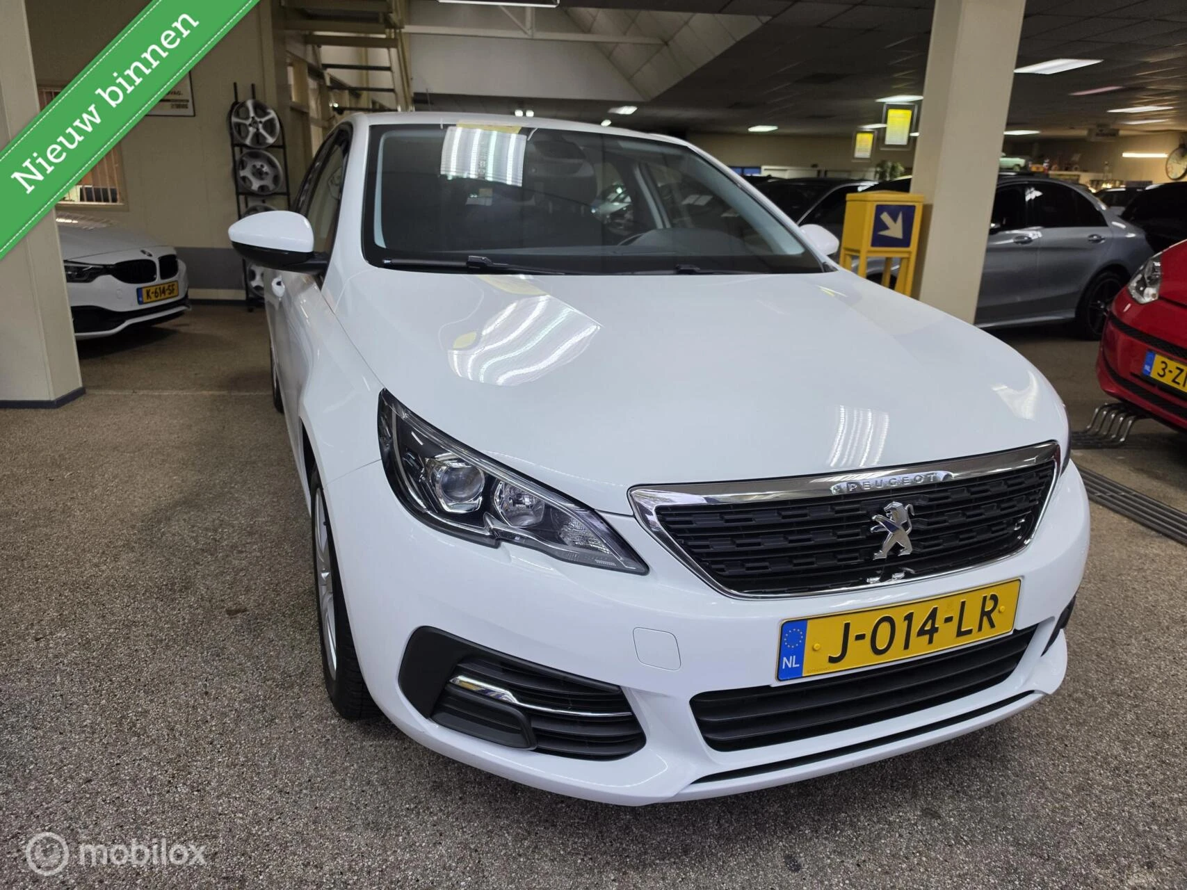 Peugeot 308 2020 - SW 1.2 PureTech Active immagine 1