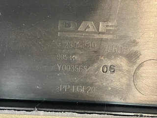 DAF N/A - 2304580 DASHBOARDPANEEL CHAUFFEURSZIJDE (MET LICHTE SCHADE) bild 5