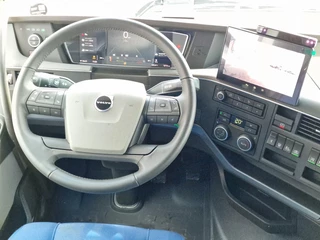 Volvo FH 2026 - 13.540 Aero Globetrotter XL 4x2 - New - Full spec - Retarder - I parkcool - Full air imagem 11