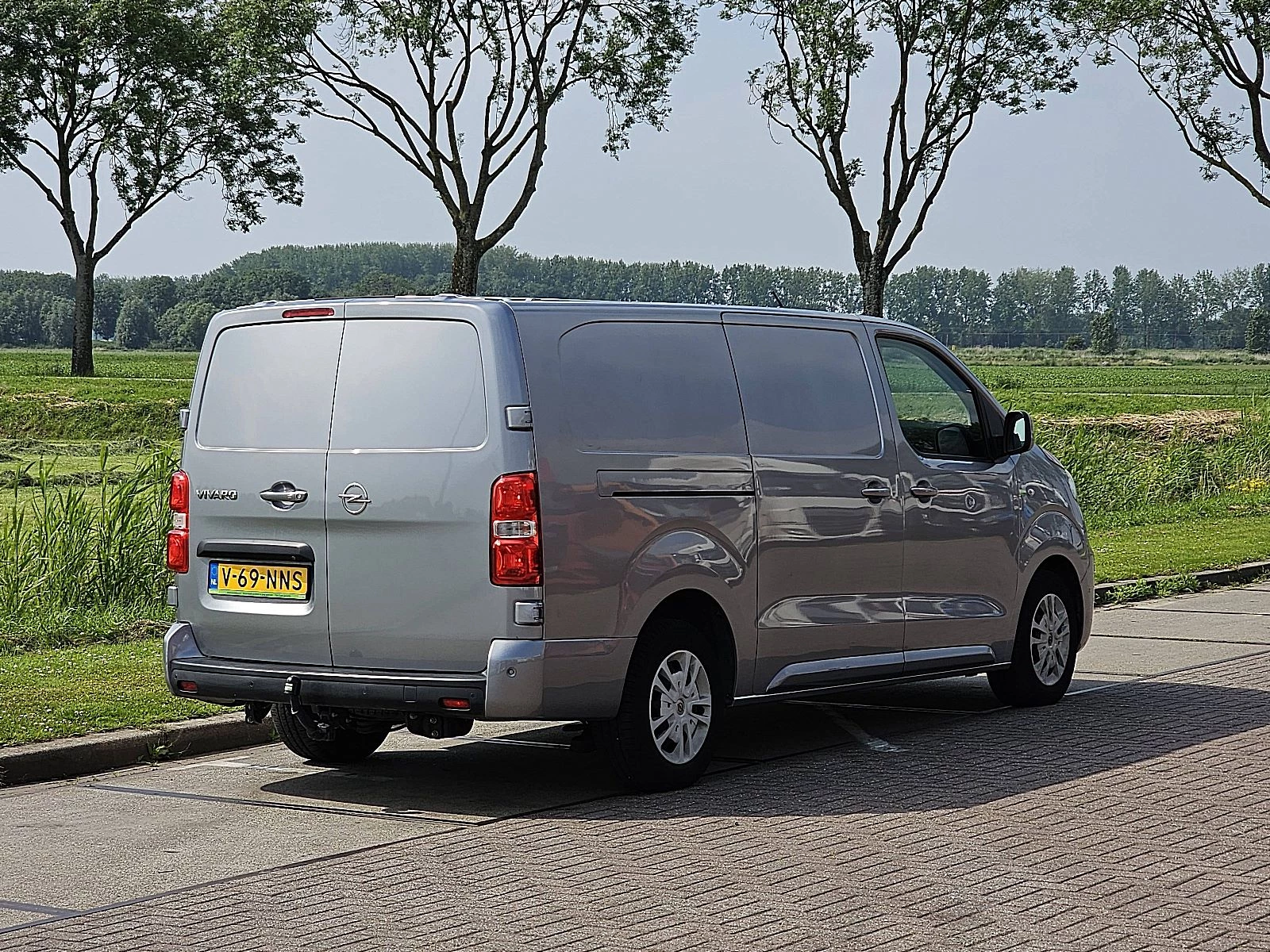 Opel Vivaro 2020 - 2.0 obrázek 3