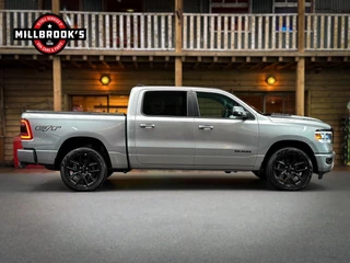 Dodge Ram 1500 2024 - 5.7 V8 4x4 Sport GT image 4