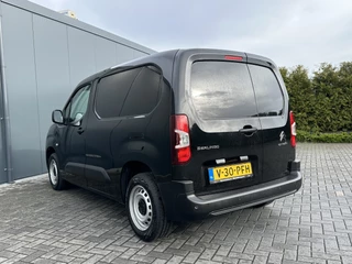 Citroën Berlingo 2024 - 1.5 Hdi 102 PK / L1H1 / !! 6.491 KM !! / BIJRIJDERSBANK / CRUISE / AIRCO / APPLE CARPLAY / ANDROID AUTO bild 5