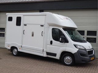 Peugeot Boxer 2015 - 335 2.2 HDI 131pk Paardenwagen - Cruise - Trekhaak - Airco obrazek 9