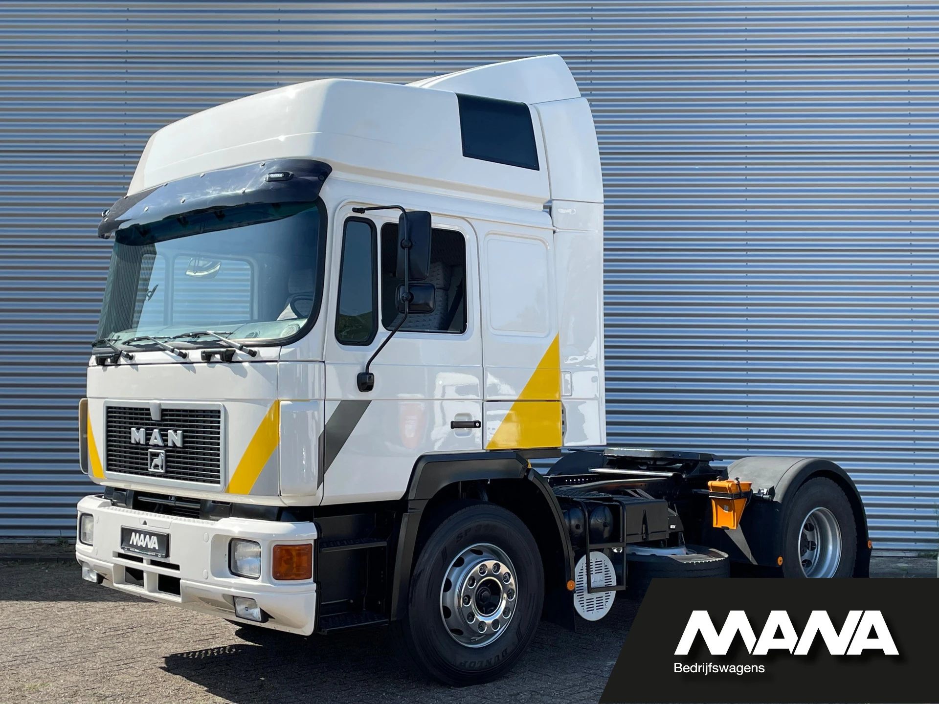 MAN F90 1992 - DIESEL V10 Commander NL REGISTRATIE / NIEUWSTAAT!! afbeelding 1