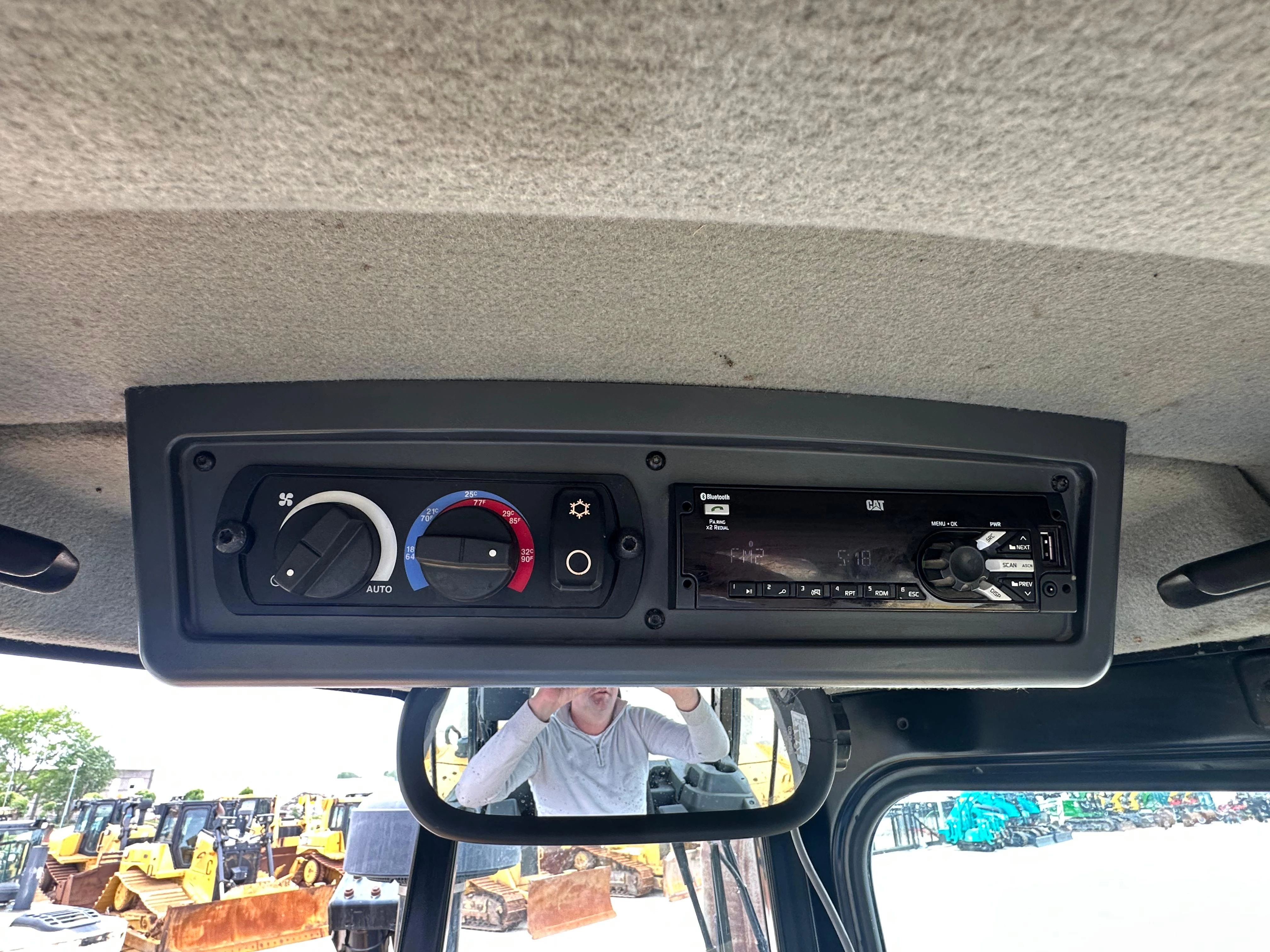 Caterpillar D6 LGP 2019 immagine 23