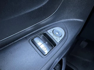 Mercedes-Benz Vito 2021 - 114 CDI Dubbele Cabine Automaat Apple Carplay image 20