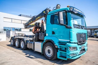 MAN TGS 2022 - 35.510 8X4-4 BL + TAJFUN L170 K image 8