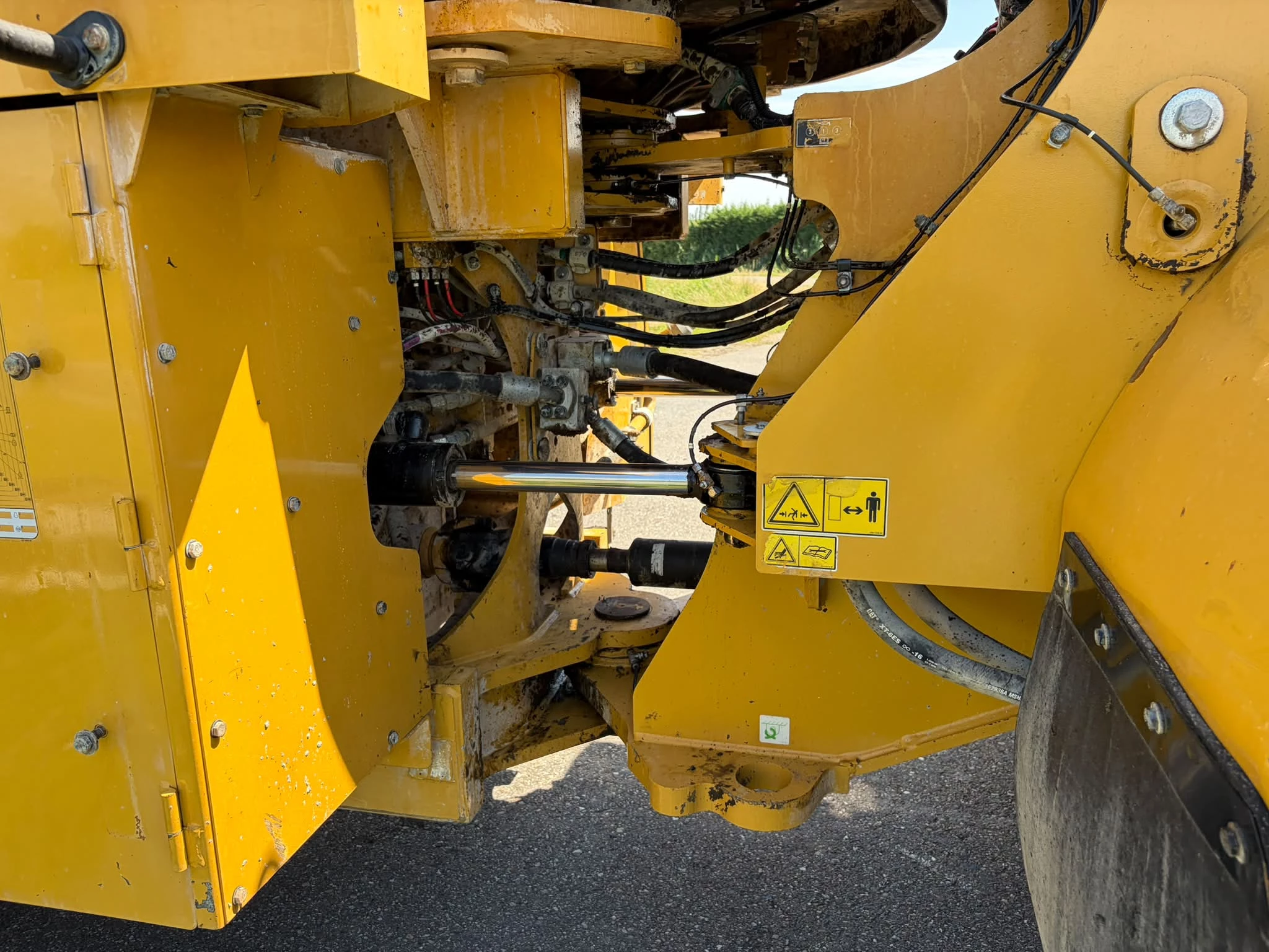 Caterpillar 966M 2014 zdjęcie 25