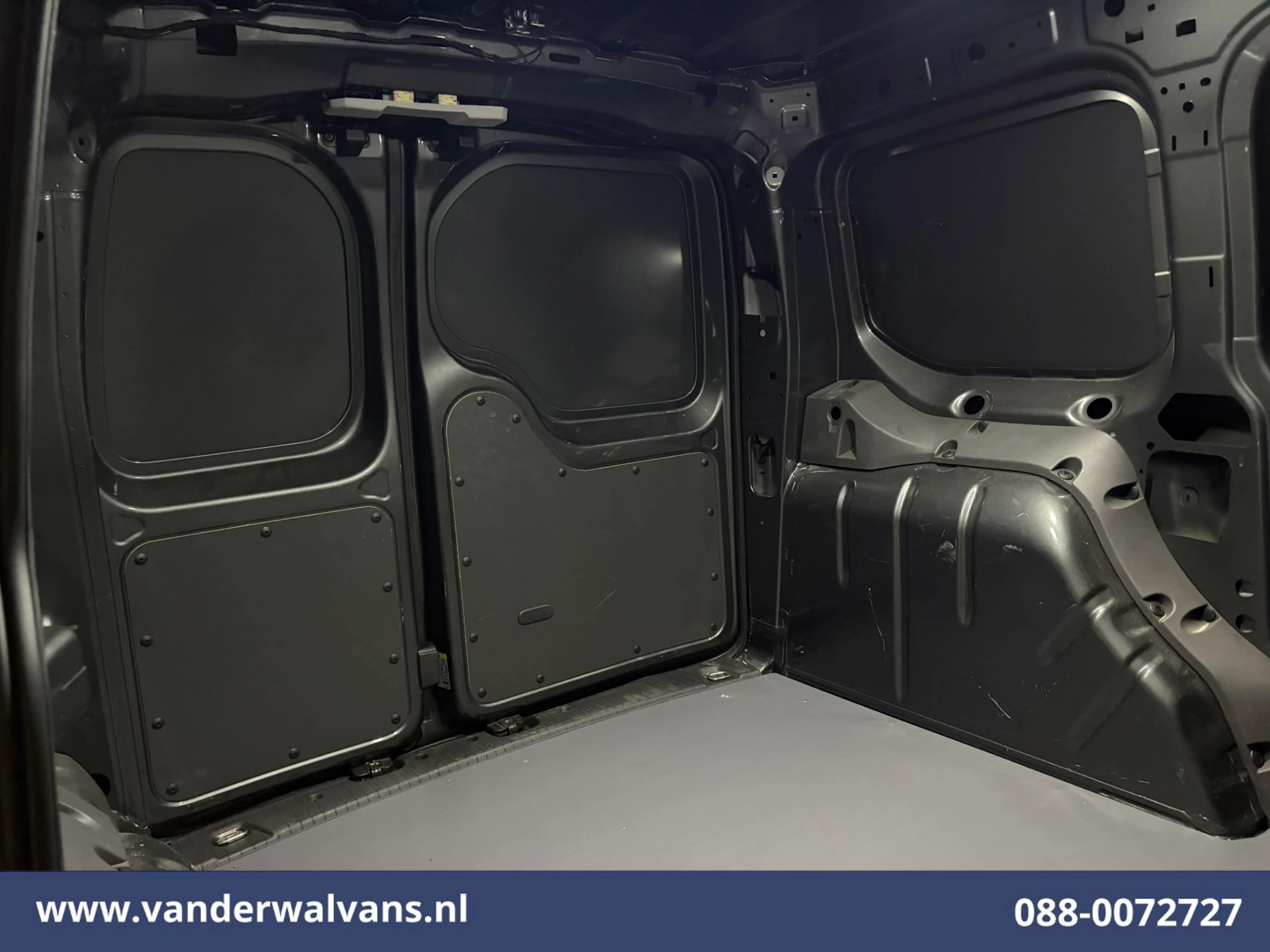 Volkswagen Caddy 2024 - Cargo 2.0 TDI Comfort 102pk L1H1 Euro6 Airco | Apple Carplay | 1500kg Trekhaak | Cruisecontrol Bild 11