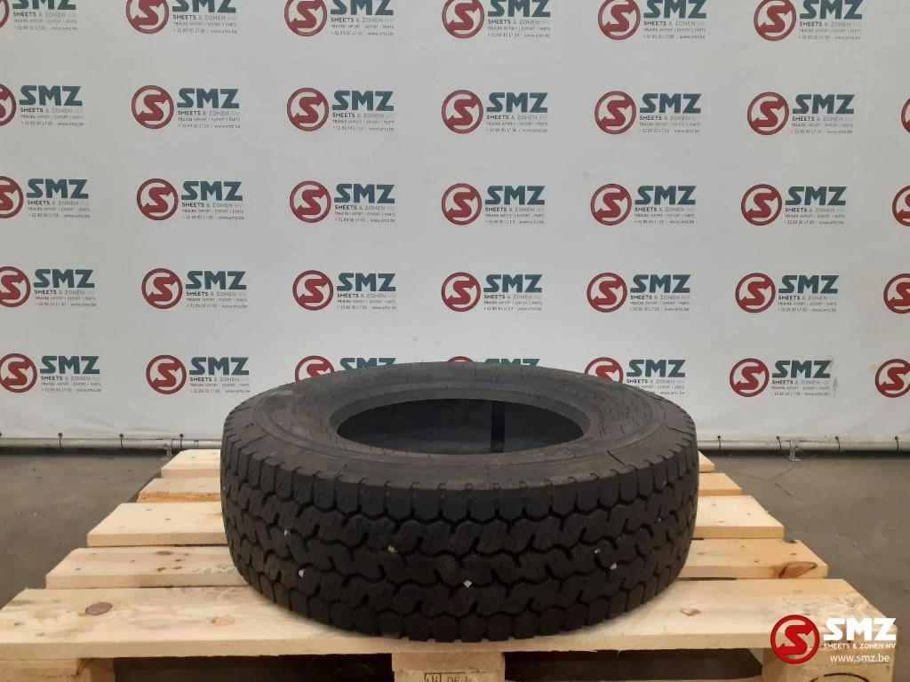 Michelin - Occ vrachtwagenband Michelin 225/75R17.5 Bild 1
