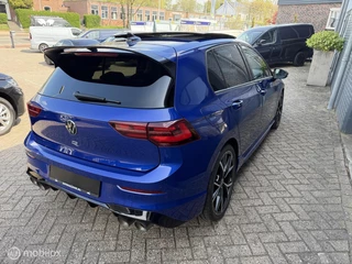 Volkswagen Golf 2021 - 8 R 2.0 TSI 320 PK Akrapovic Vol Opties image 5