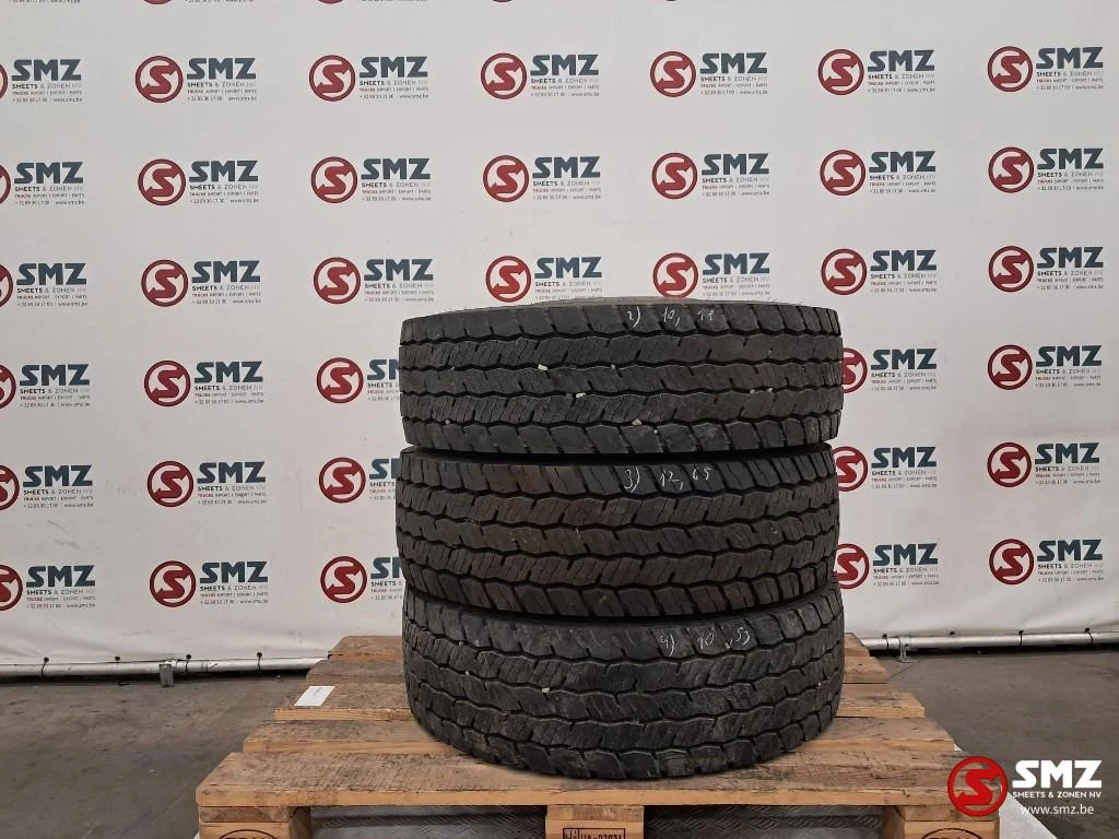 Hankook - Occ vrachtwagenband 245/70R19.5 136/134M Hankook afbeelding 1