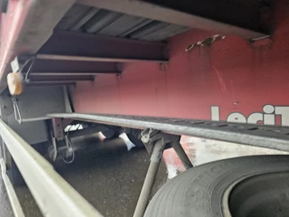 Lecitrailer 3E20BD4309 3 AXLE CURTAINSIDER | BPW  DISC.| WITH ALUMINIUM SIDEBOARDS. 2010 - N/A obrazek 14