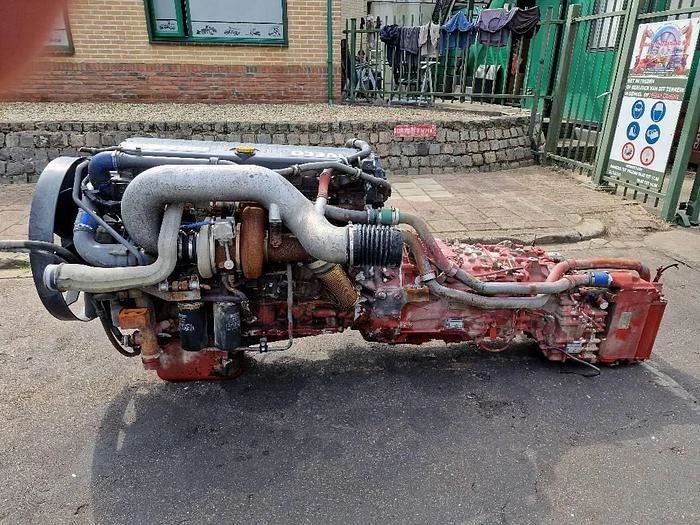 Iveco Cursor 10 image 1