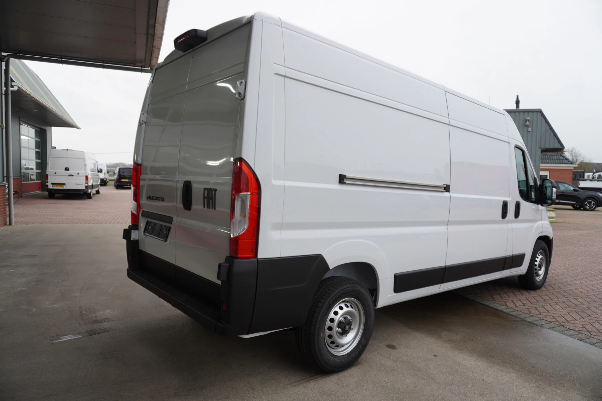 Fiat Ducato 2024 - 2.2 MultiJet 180PK S&S L3H2 Automaat image 4