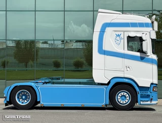 Scania S 2017 - S730 V8 NGS KING FULL OPTIONS SPECIAL INTERIOR SPECIAL SHOW TRUCK IN NEW CONDITION imagen 5