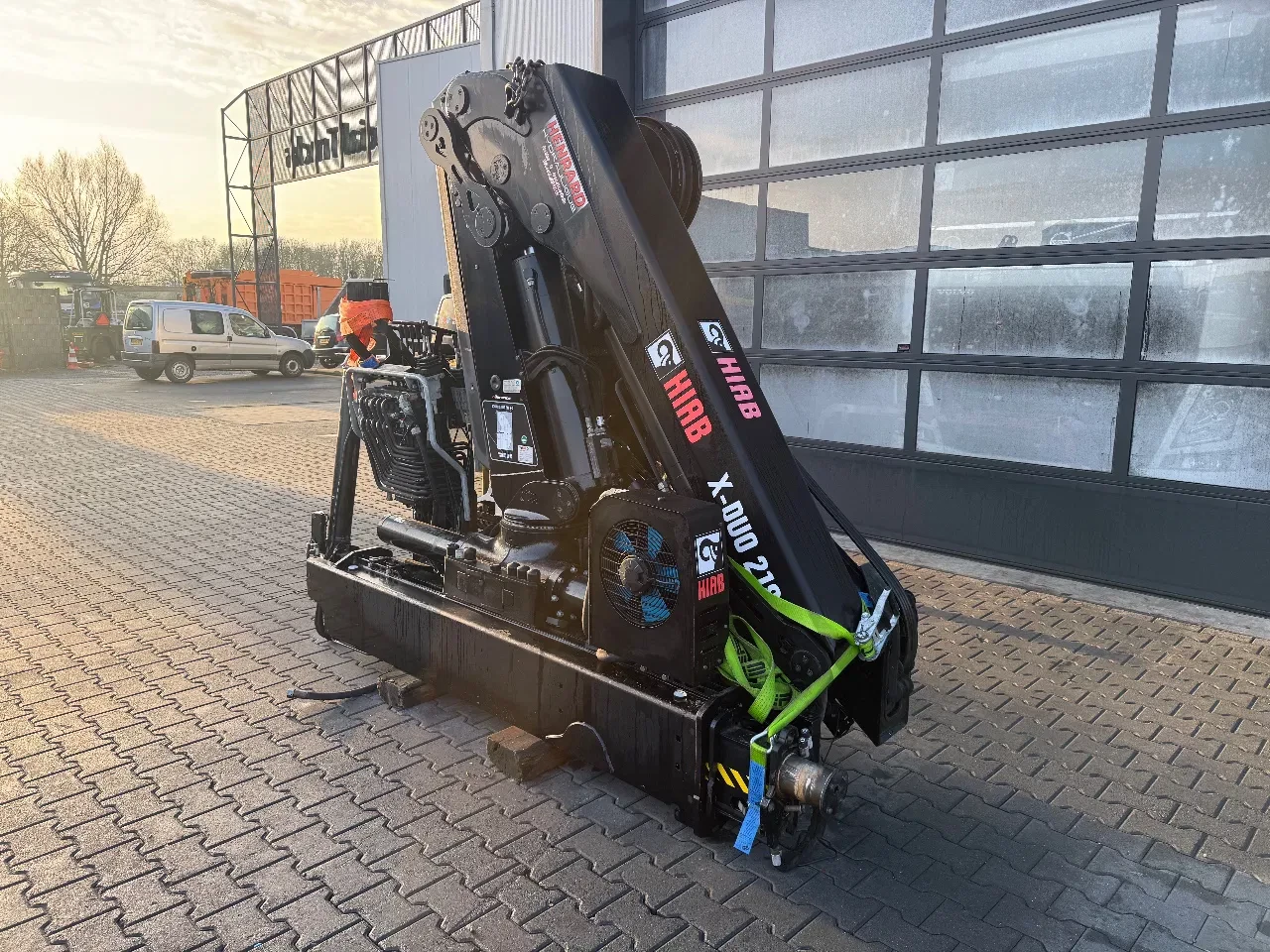 Hiab 2019 - X-DUO 218 E-2 Crane / Kraan / Autolaadkraan / Ladekrane / Kran / Grua / Grues zdjęcie 4