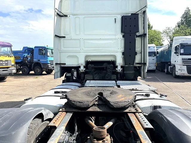 DAF XF 105.460 2012 - ATE SPACECAB (EURO 5 / AS-TRONIC GEARBOX / ZF-INTARDER / 870+430 LITER DIESELTANK / AIRCONDITIONING) afbeelding 6