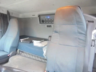 Volvo FM 330 2012 - KASSBOHRER zdjecie 9