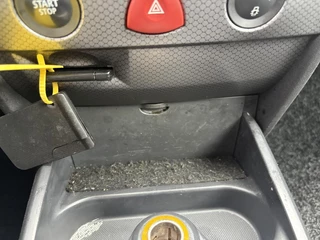 Renault Mégane 2005 - 1.6-16V Privilège Luxe APK tot 07-2027 obrazek 18