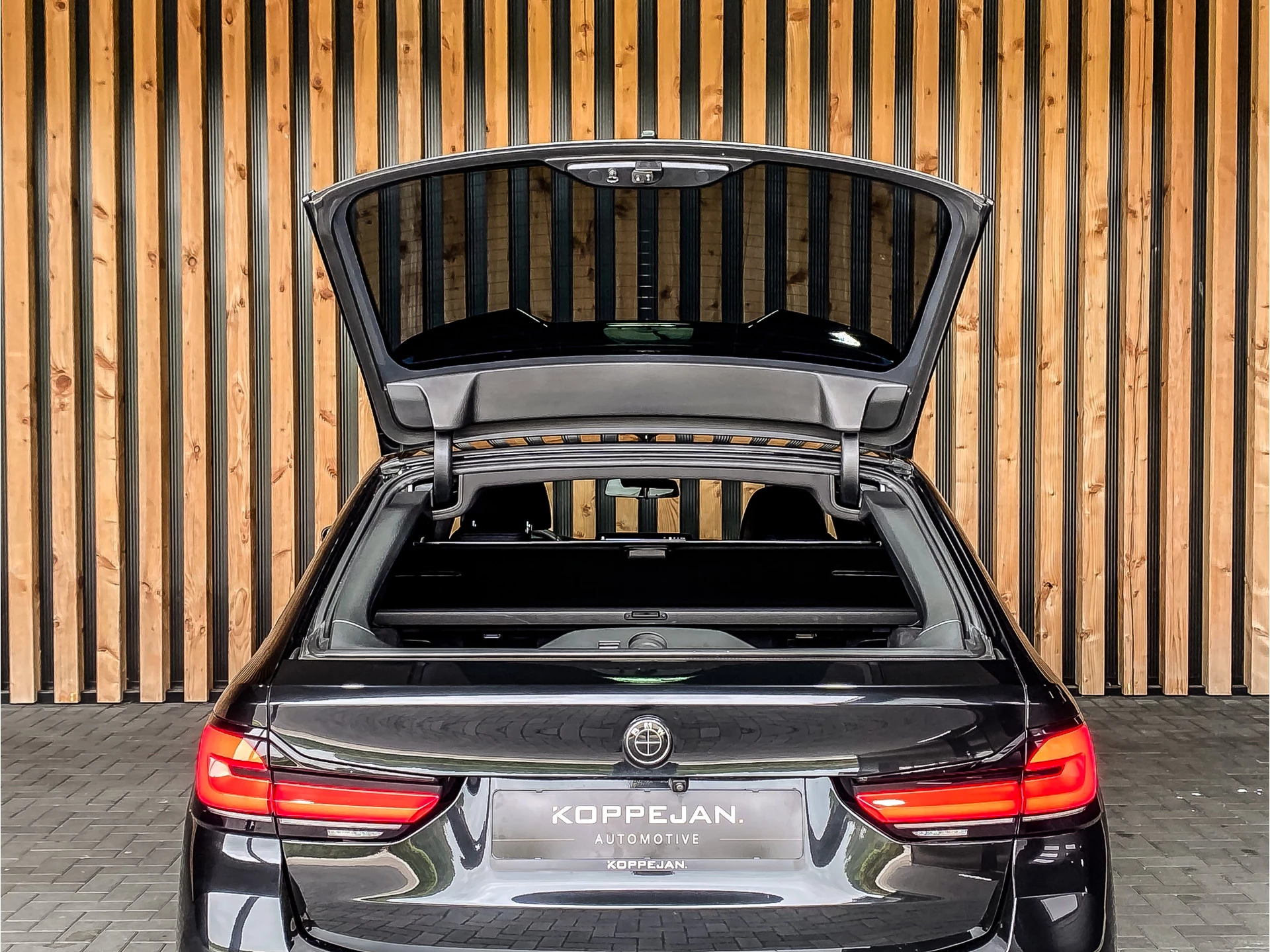 BMW 5 Series 2022 - Touring 520i 184PK Automaat M-Sport obrázek 44