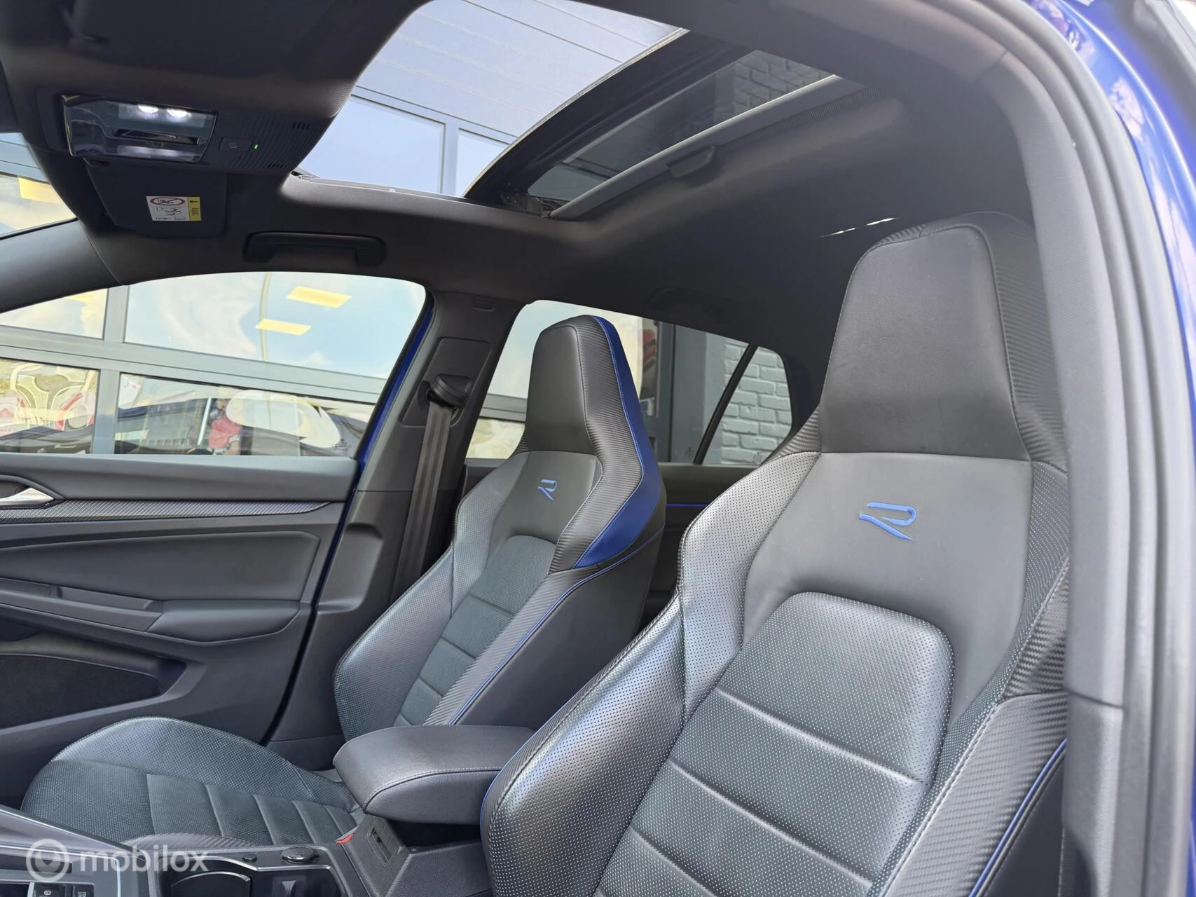 Volkswagen Golf 2021 - 8 R 2.0 TSI 320 PK Akrapovic Vol Opties obrázek 12