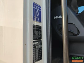 MAN TGX 2018 - 26.460 bild 23