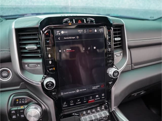 Dodge Ram 1500 2024 - 5.7L V8 4x4 Crew Cab Laramie Night immagine 52