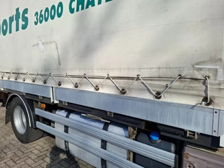 Renault T480 COMFORT 2017 - / DOUBLE TANK / TIR LINE / TUV:30-03-2026 / THROUGH LOADING SYSTEM / LWDS / AUTOMATIC / EURO-6 / 2017 afbeelding 18