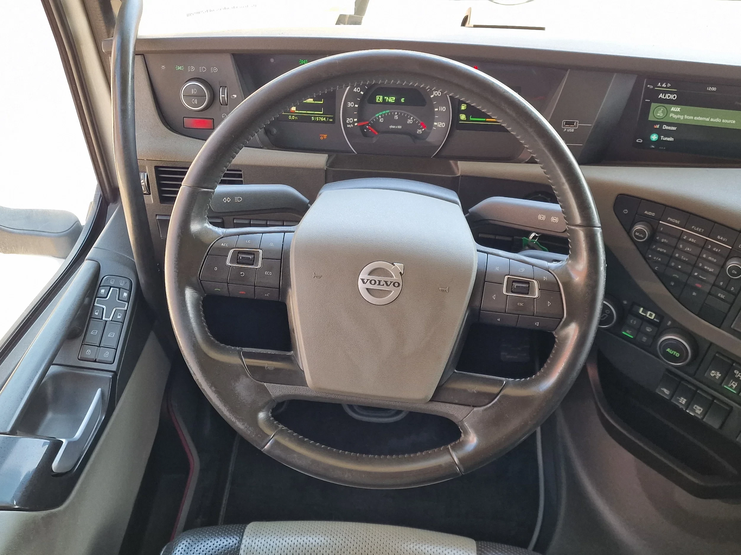 Volvo FH 2019 - 13.500 Globetrotter 6x2 - Retarder - Full air - 3.20 WB - Low KM - Bild 12