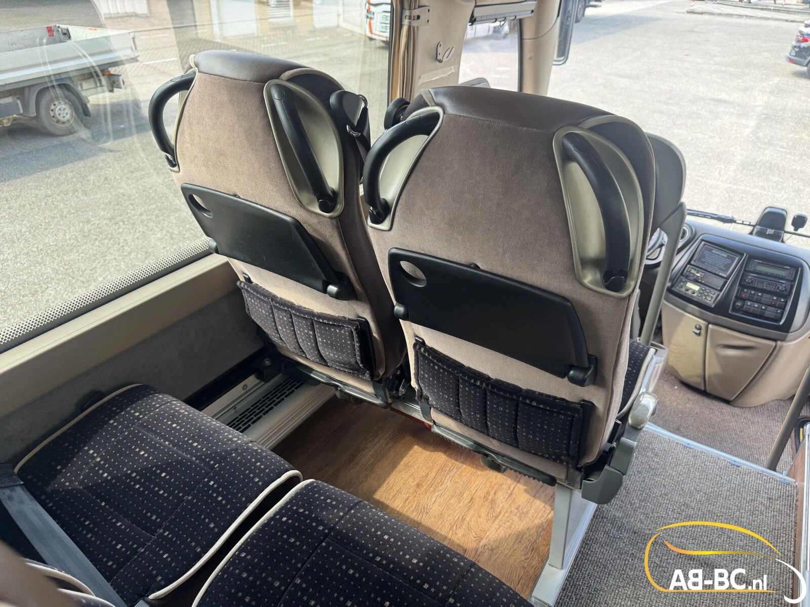 Iveco Magelys 51 Seats EURO 6 2016 image 43