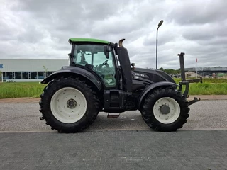 Valtra N/A 2017 - T 214 Direct Twintrac изображение 8