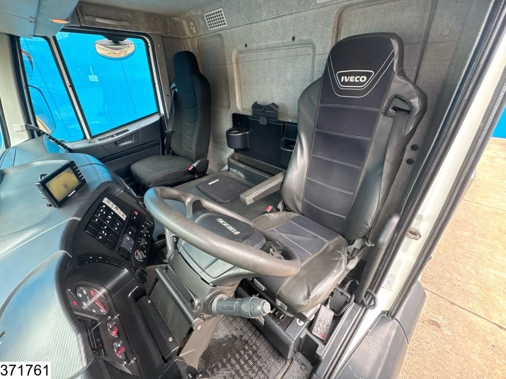 Iveco Stralis 2017 - 460 6x2, EURO 6, 15,900 litres, Milk, Retarder, Lenk afbeelding 8