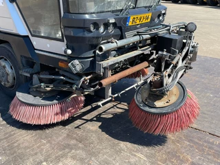Ravo Ravo 560 sweeper 3th brush / vacuumtruck (BZ-VJ-14) 2012 - Ravo 560 sweeper 3th brush / vacuumtruck (BZ-VJ-14) obrazek 11
