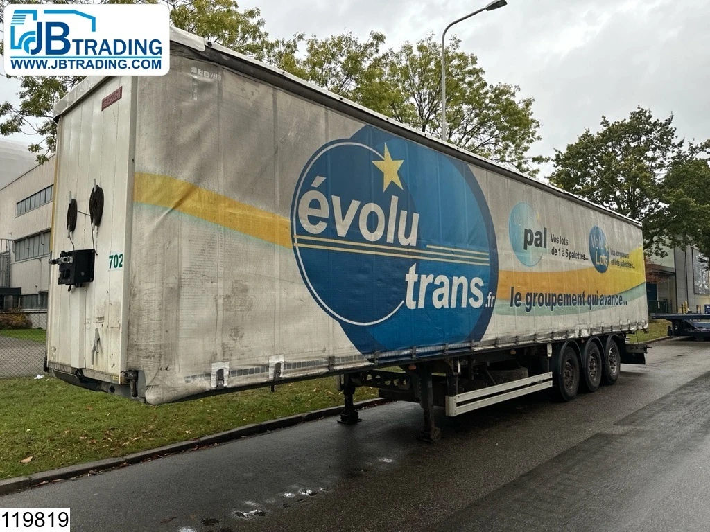 Lecitrailer 2005 - Tautliner Lifting axle imagem 1