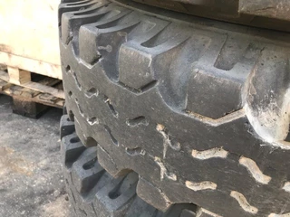 Diverse N/A - 11.00R20 (MORE PIECES IN STOCK) obrazek 5