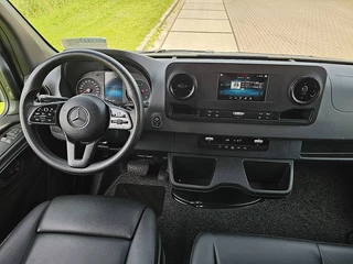 Mercedes-Benz Sprinter 2021 - 317 obrazek 8