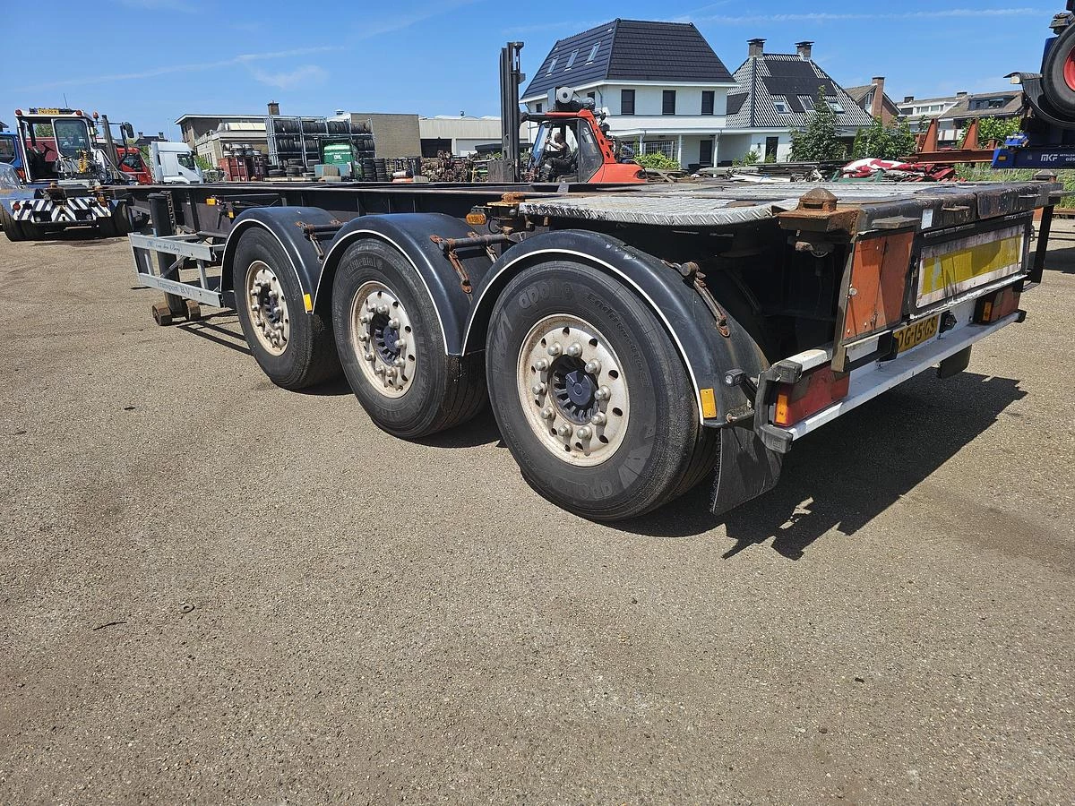 DESOT DSTO-2001-SSR-99L| adr CHASSIS 20/30 FT| 3940 KG | APK 10-12-2025 | HOLLAND CHASSIS. DAF DISC. 2000 afbeelding 4