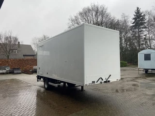 Veldhuizen N/A 2004 - Be oplegger 5.5 ton met laadklep 750 kg imagem 6