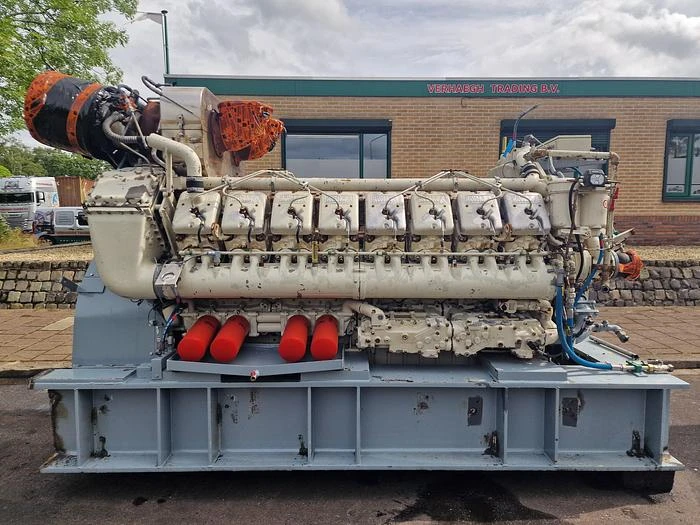 Deutz TBD 620 V16 1997 image 1