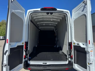 Ford Transit 2024 - 350 2.0 TDCI L4H3 Trend RWD 130pk - Navi - PDC - Stoelverwarming - Elektr. bestuurdersstoel - Rijklaar obrazek 9